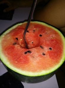 今日吃瓜热门大瓜每日,娱乐圈惊天大瓜，揭秘明星背后惊人真相！